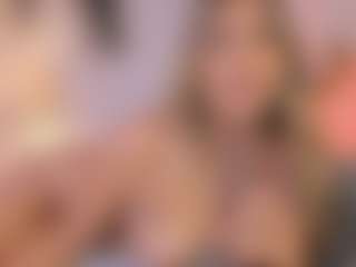 Anneee's Live Sex Cam Show