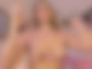 Anneee's Live Sex Cam Show