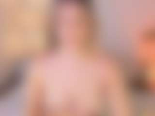 Anneee's Live Sex Cam Show