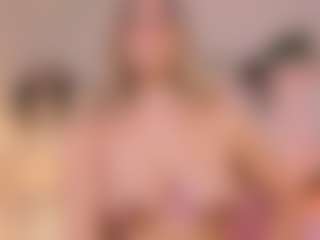 Anneee's Live Sex Cam Show