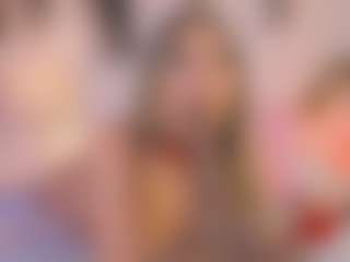 Live cam show with Anneee - Cute on madthumbs
