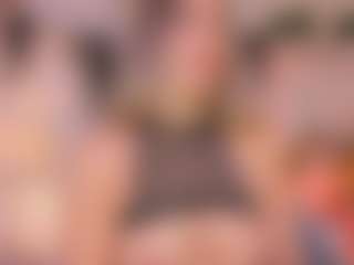 Live cam show with Anneee - Gamer Brown Hair on parknlotfishbdy