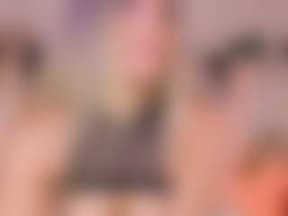 Anneee's Live Sex Cam Show