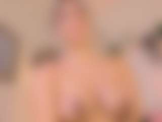Anneee's Live Sex Cam Show