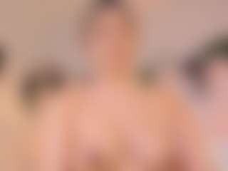 Anneee's Live Sex Cam Show