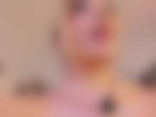 Anneee's Live Sex Cam Show