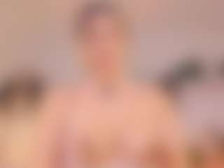 Anneee's Live Sex Cam Show