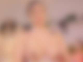 Anneee's Live Sex Cam Show