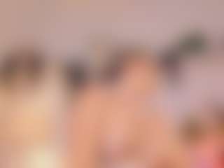 Anneee's Live Sex Cam Show