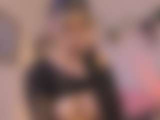 Anneee's Live Sex Cam Show