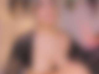 Anneee's Live Sex Cam Show