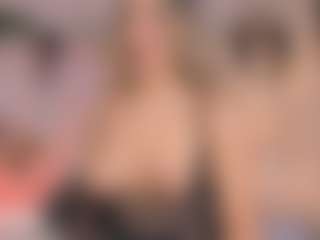 Anneee's Live Sex Cam Show