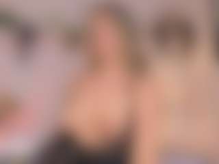 Anneee's Live Sex Cam Show