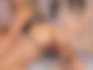 Anneee's Live Sex Cam Show