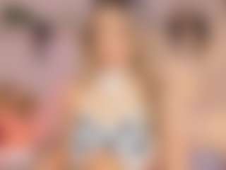 Anneee's Live Sex Cam Show