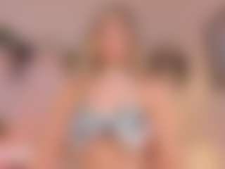 Anneee's Live Sex Cam Show