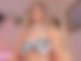 Anneee's Live Sex Cam Show