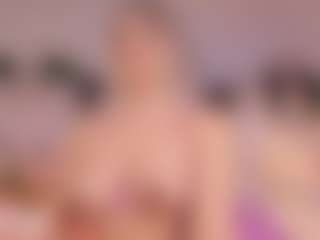 Anneee's Live Sex Cam Show