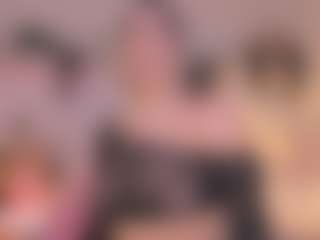 Anneee's Live Sex Cam Show