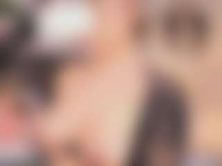 Anneee's Live Sex Cam Show
