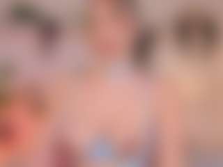 Anneee's Live Sex Cam Show