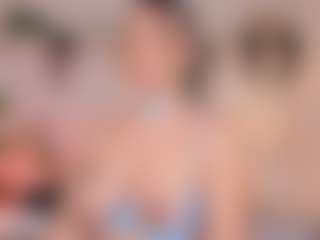 Anneee's Live Sex Cam Show