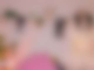 Anneee's Live Sex Cam Show