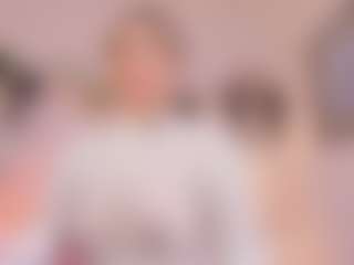 Anneee's Live Sex Cam Show