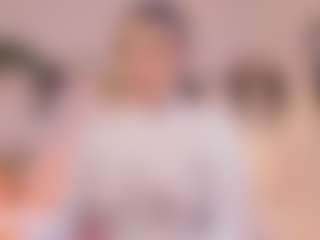 Anneee's Live Sex Cam Show
