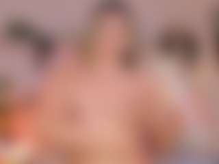Anneee's Live Sex Cam Show