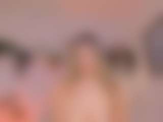 Anneee's Live Sex Cam Show