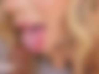 Anneee's Live Sex Cam Show