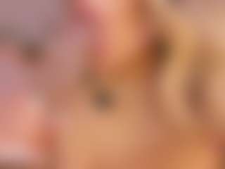 Anneee's Live Sex Cam Show