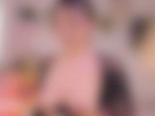 Anneee's Live Sex Cam Show