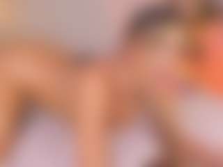 Anneee's Live Sex Cam Show