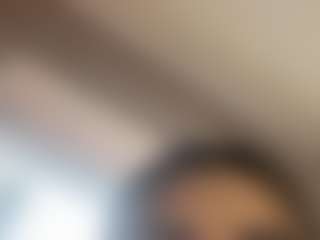 Anneee's Live Sex Cam Show