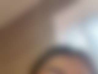 Anneee's Live Sex Cam Show