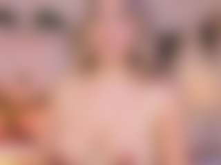 Anneee's Live Sex Cam Show