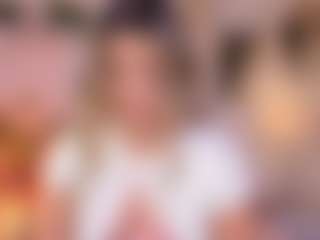 Anneee's Live Sex Cam Show