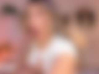 Anneee's Live Sex Cam Show