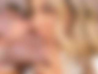 Anneee's Live Sex Cam Show