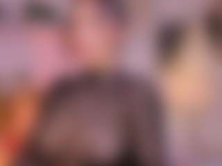 Anneee's Live Sex Cam Show