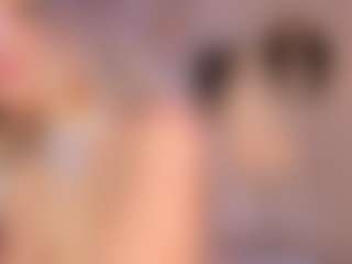 Anneee's Live Sex Cam Show