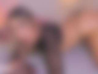Anneee's Live Sex Cam Show