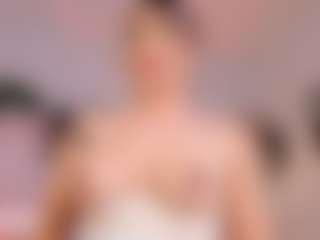 Anneee's Live Sex Cam Show
