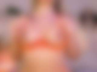 Anneee's Live Sex Cam Show