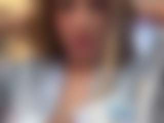Anneee's Live Sex Cam Show