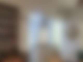 Anneee's Live Sex Cam Show