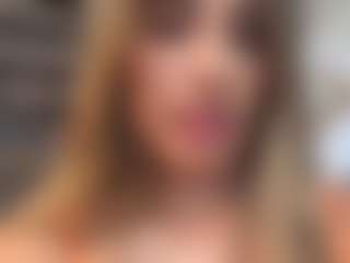 Anneee's Live Sex Cam Show