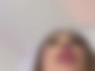 Anneee's Live Sex Cam Show